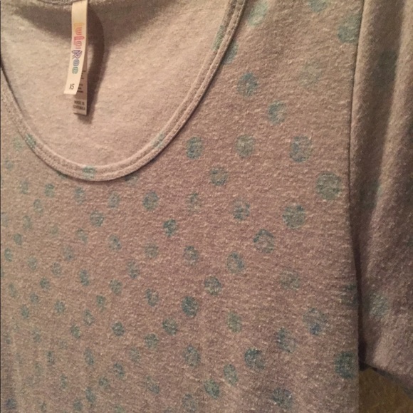 Lot of 3 LuLaRoe XS Classic Tees - Picture 2 of 4